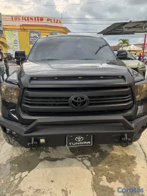 jeepetas y camionetas - venta Toyota tundra edición limitada trd 1749 , muchos extras , full 5