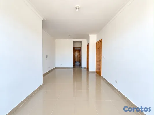 apartamentos - alquiló avenida independencia klm 7 y medio piso 5 dos habitaciones 2.5 baños pa 10