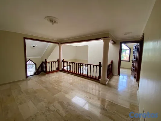 casas - Casa de alquiler en arroyo hondo 10