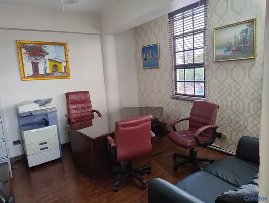 oficinas y locales comerciales - Local de oficina en venta centrico 5
