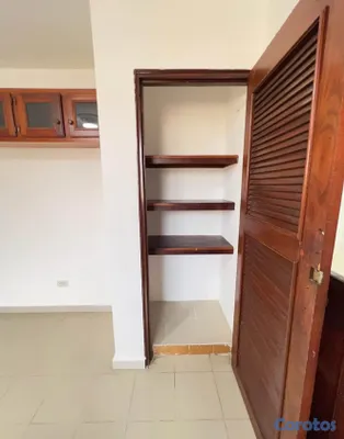 apartamentos - ALQUILO EN PIANTINI APARTAMENTO CON SHERATCK SUPER AMPLIO Y MODERNO POR DENTRO 10