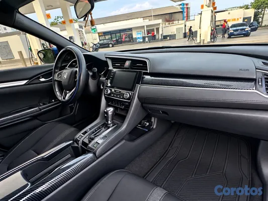 carros - Honda Civic Sport 2020  | Excelente Estado | Listo para traspaso 6