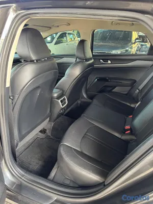 carros - Se vende Kia K-5 año 2022 9