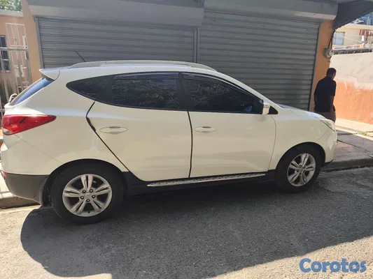 jeepetas y camionetas - Hyundai Tucson 2012 6
