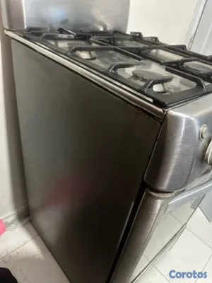 cocina - estufa whirlpool de 4 hornilla y horno 5