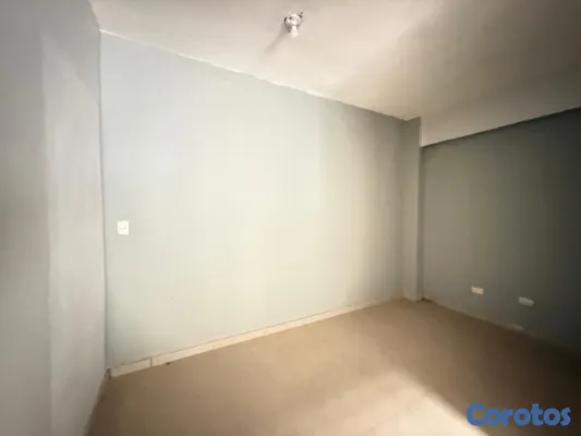 oficinas y locales comerciales - Nave en Alquiler  3