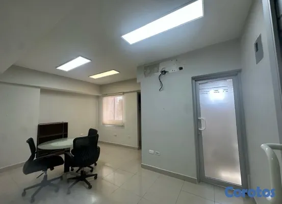 oficinas y locales comerciales - Local en Alquiler  2