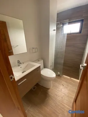 apartamentos - segunda con terraza de tres hab nuevo a estrenar en ek sector Casicasgos  8