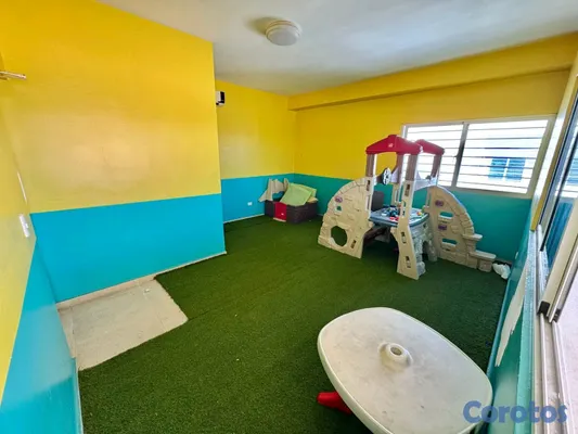 apartamentos - Alquilo Penthouse en Evaristo Morales ju 13