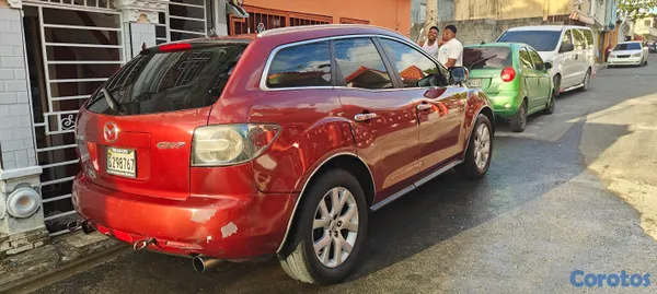 jeepetas y camionetas - Mazda CX-7 precio de oportunidad solo detalles de pintura. 2