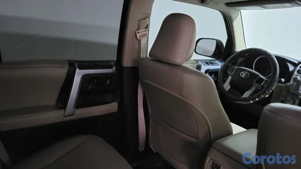 jeepetas y camionetas - Toyota 4 Runner 2013 SR5 2
