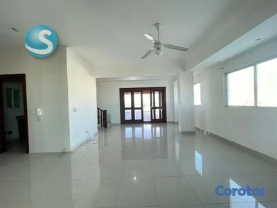 Penthouse En Alquiler En Urb. Real