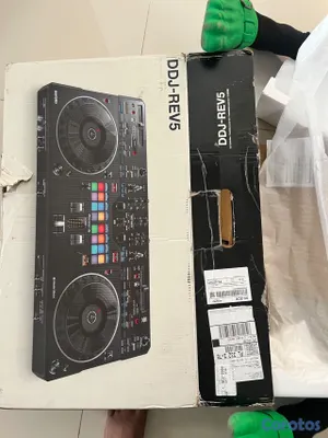 camaras y audio - Controlador DJ Pioneer DJ DDJ-REV5 - Estilo Battle / Scratch. 2