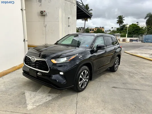 jeepetas y camionetas - Toyota highlander 2021 XLE 4x4 11