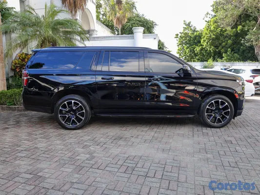 jeepetas y camionetas - chevolet suburban rst duramax 2021 2