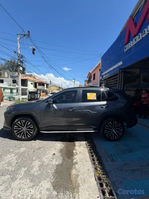 jeepetas y camionetas - Toyota RAV4 XLE 2021 5