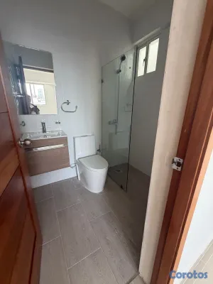 apartamentos - vendo avenida independencia Miramar piso 4 oportunidad tres habitaciones dos bañ 15