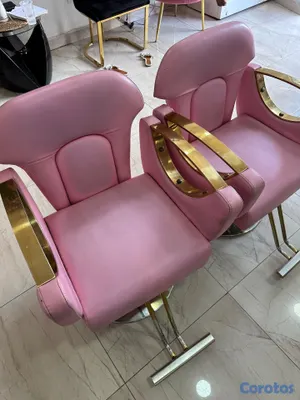 equipos profesionales - Dos sillones de salón de belleza y una peinadora  6