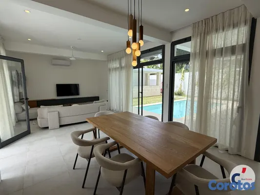 casas - Lujosa Villa a Estrenar de 3 Habitaciones en Alqui 17