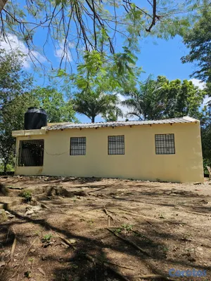 solares y terrenos - Se vende este terreno esta ubicado en bayaguana  4
