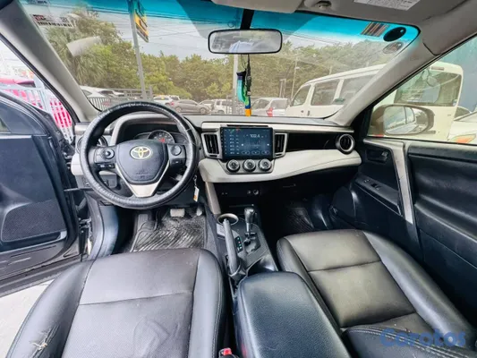 jeepetas y camionetas - oyota RAV4 LE 2014 | Americana | Piel | 125,000 Mi 12