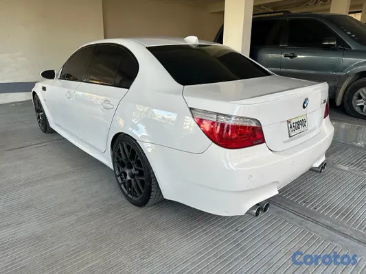 carros - For Sale BMW M5 Original 2008 inf whatsapp  4