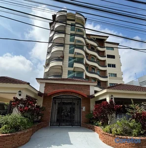 Apartamento torre Yeshua, área monumental Santiago