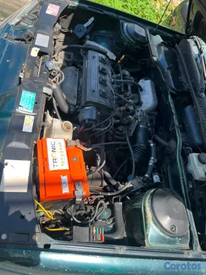carros - Se vende carro peugeot 405 año1995 negociable 100 ml negociable con motor  20