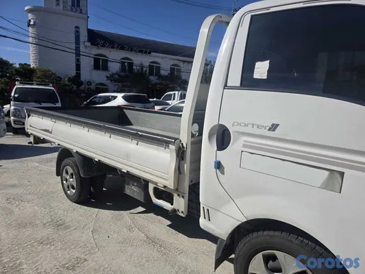 camiones y vehiculos pesados - CAMION HYUNDAI PORTER 2023 RECIEN IMPORTADO EL MAS 10
