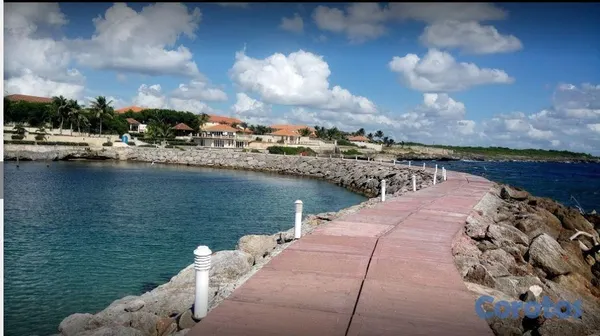 casas vacacionales y villas - Villa en la Romana Frente al mar Res. Vista Catalina 3