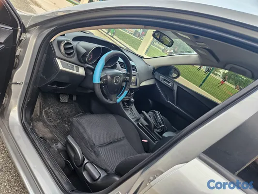 carros - mazda 3 2013  8