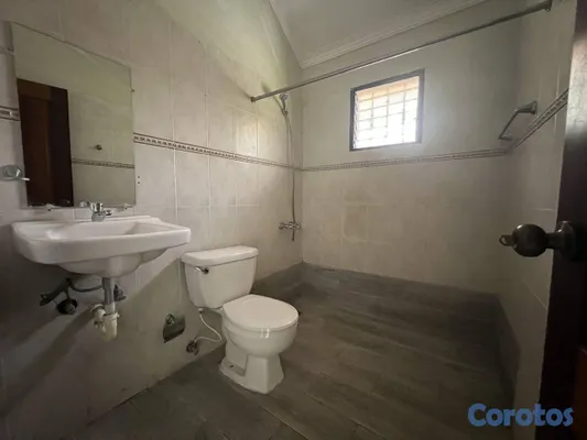 apartamentos - Casa de 3 habitaciones en alquiler en Julieta Mora 8