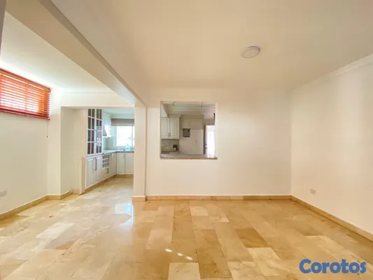 casas - casa en los Casicasgo de 4 hab . patio dos niveles y Jardin  5