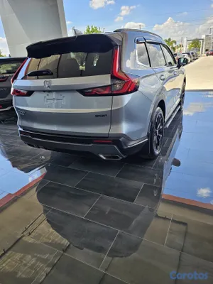 jeepetas y camionetas - 2023 Honda Crv Sport Hybrida 4x4 16