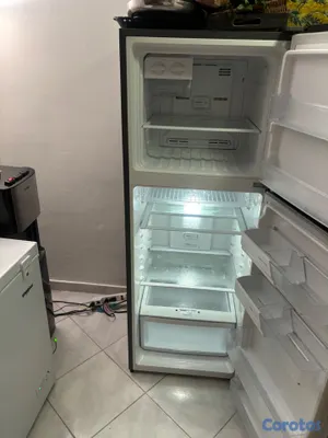 cocina - Nevera Frigidaire de 11 pies  7