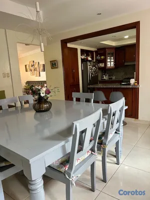 casas - vendo casa residencial Santo Domingo próximo a Isabela Aguilar tres habitaciones 6