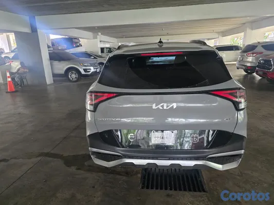 jeepetas y camionetas - Kia Sportage SX Prestige Americana 2023. 13