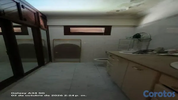 casas - Casa con vocación comercial disponible en Villa Carmen para venta y Alquiler 6