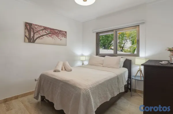 apartamentos - SALE BY OWNER | FULLY TURNKEY 2BR/2BA CONDO AT GRA 3