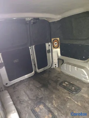 otros vehiculos - Nissan nv 200 2013 5