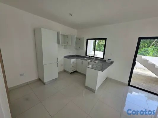 casas - CASA EN VENTA – VILLAS NACO, KM. 13 AUTOPISTA DUARTE PRECIO NEGOCIABLE 2