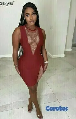 ropa para mujer - Vestido corto  de fiesta en color rojo vino.  2