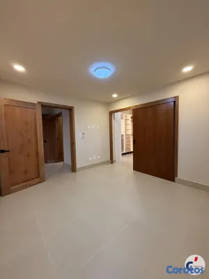 casas - En Alquiler Espaciosa Villa de 4 Habitaciones más  7