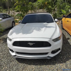 FORD MUSTAN NOTA MOTOR TRANCADO