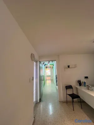 casas - Casa de dos niveles para oficina, preescolares, institutos o consultorios. 3