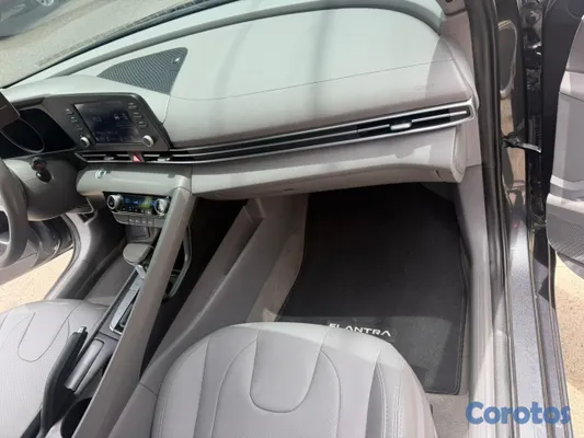 carros - Hyndai Elentra 2021 
$940 oportunidad  2