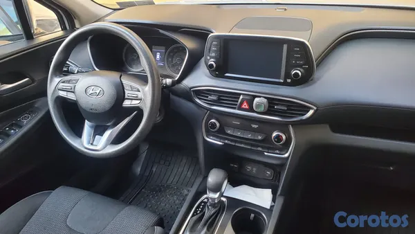 jeepetas y camionetas - 55,000 millas - Hyundai Santa Fe SE 2019 - TITULO  4