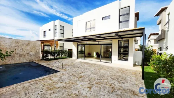 casas - Villa de Lujo de Dos Niveles con Piscina · Ref 140 7