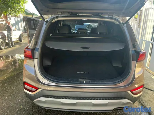 jeepetas y camionetas - hiunday santa fe 2019 3