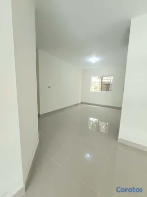 apartamentos - Vendo Primer piso en el Sector los Álamos.  114 mt 3